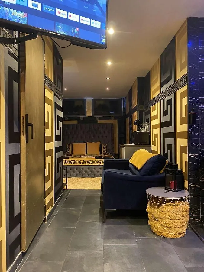 Lägenhet Versace Room Grenoble